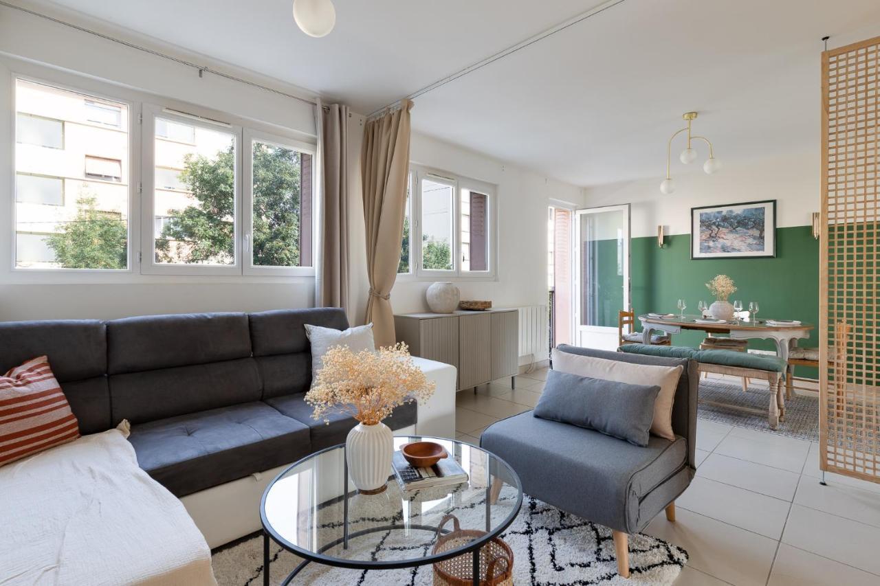 Appartement Spacieux 1 Chambre Parking Gratuit Valence  Exteriör bild
