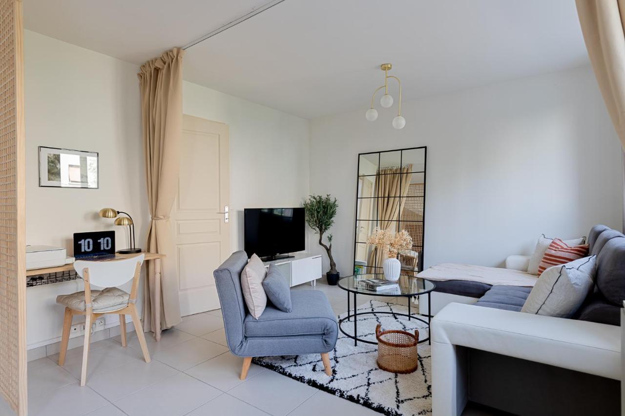 Appartement Spacieux 1 Chambre Parking Gratuit Valence  Exteriör bild