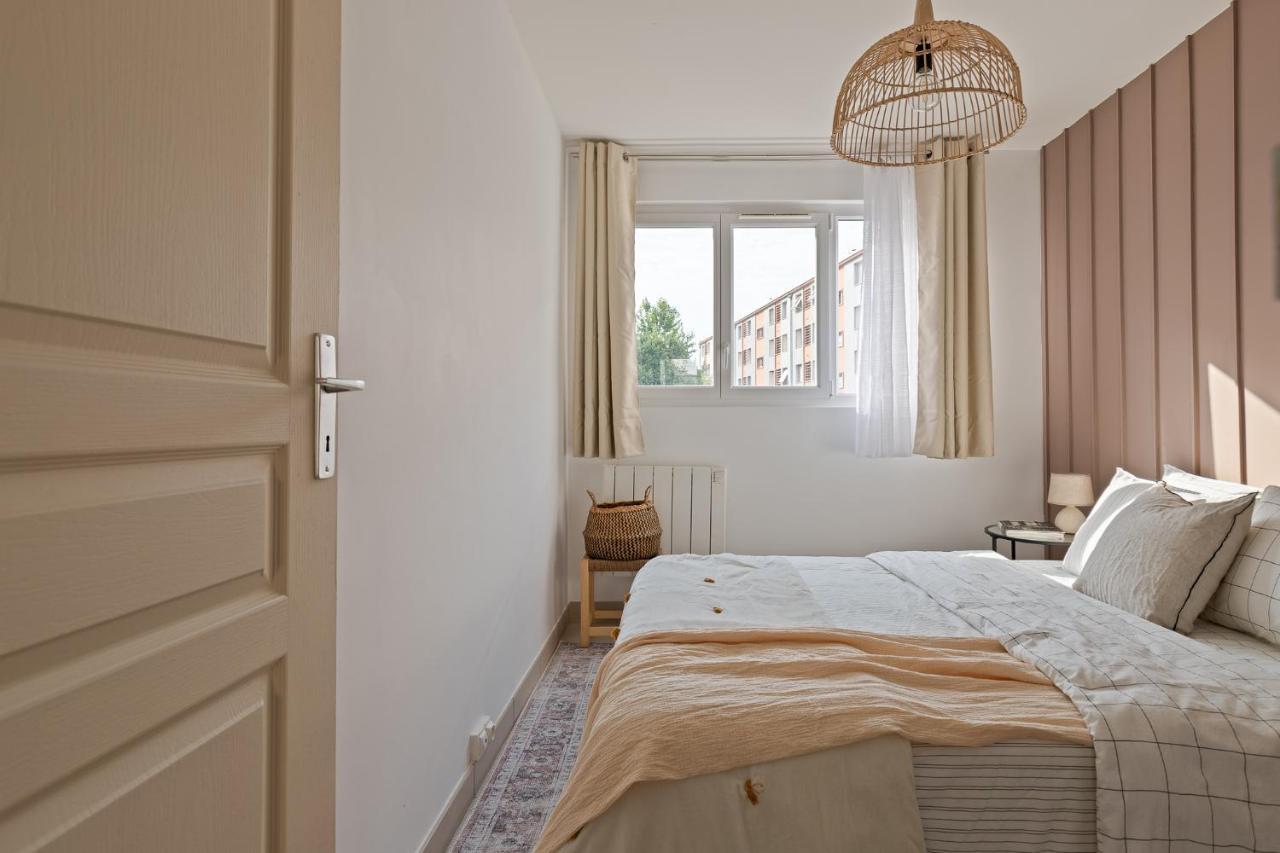 Appartement Spacieux 1 Chambre Parking Gratuit Valence  Exteriör bild
